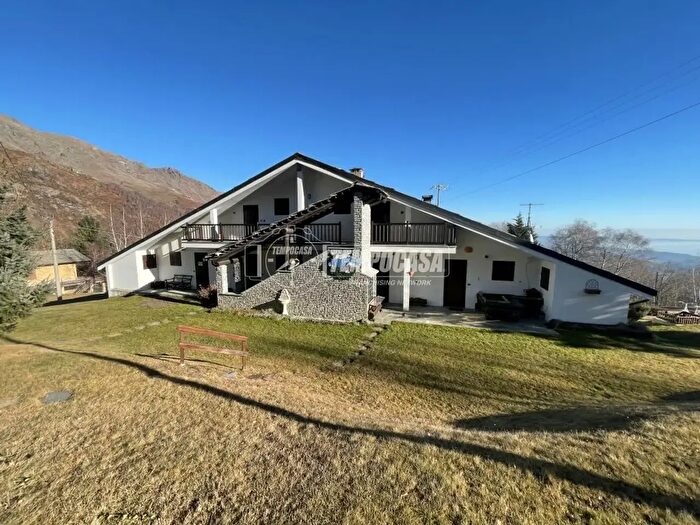 Appartamento bilocale in vendita in Via Quinzeina, Colleretto Castelnuovo