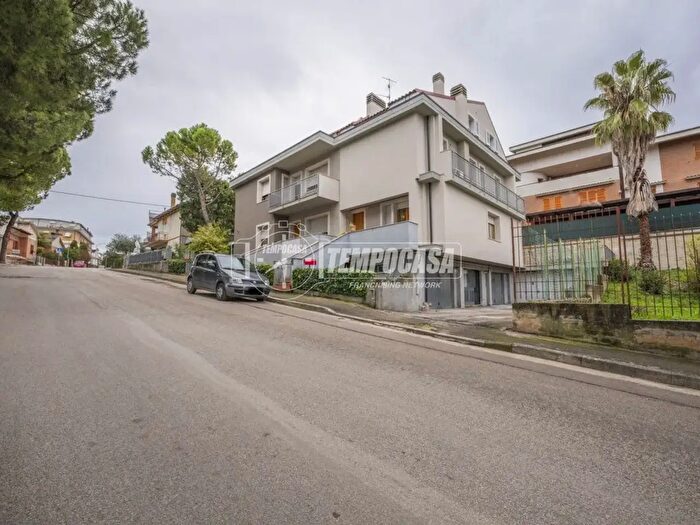 Appartamento quadrilocale in vendita in Via Sejano, Corridonia