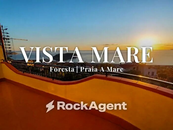Appartamento con 5 locali in vendita in Contrada Saracinello, Praia A Mare
