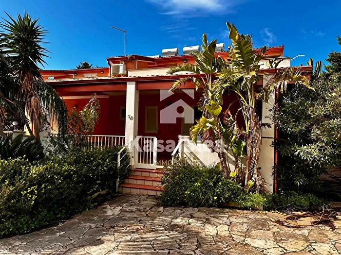 Appartamento trilocale in vendita in Sr, Ragusa