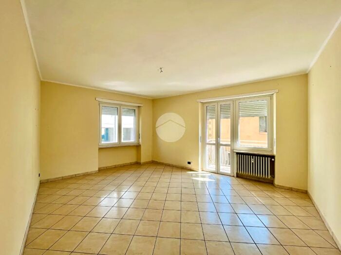 Appartamento trilocale in vendita in Via Zappata, Carignano