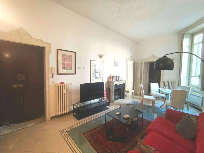 Appartamento trilocale in affitto in Piazza Oberdan, Porta Venezia, Milano