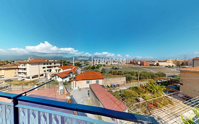 Appartamento bilocale in vendita in Salita Madonna di Fatima, Albenga