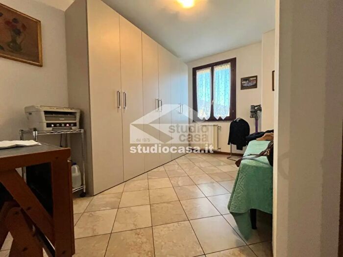 Appartamento trilocale in vendita in Via Piave, Caravaggio