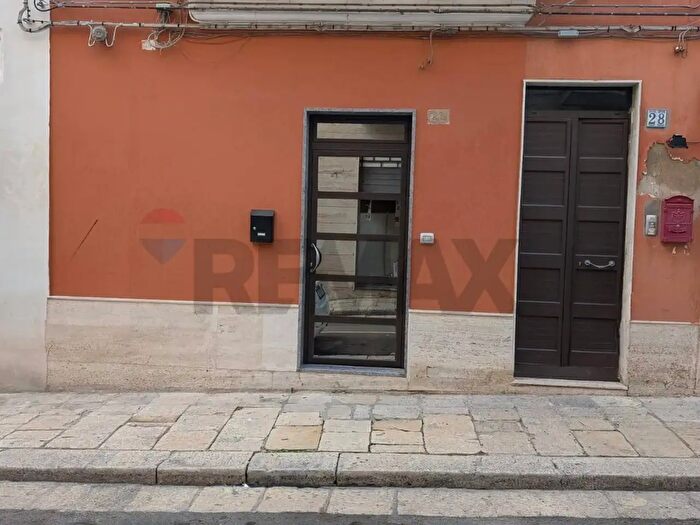 Appartamento trilocale in vendita in Via Salvatore, Ragusa