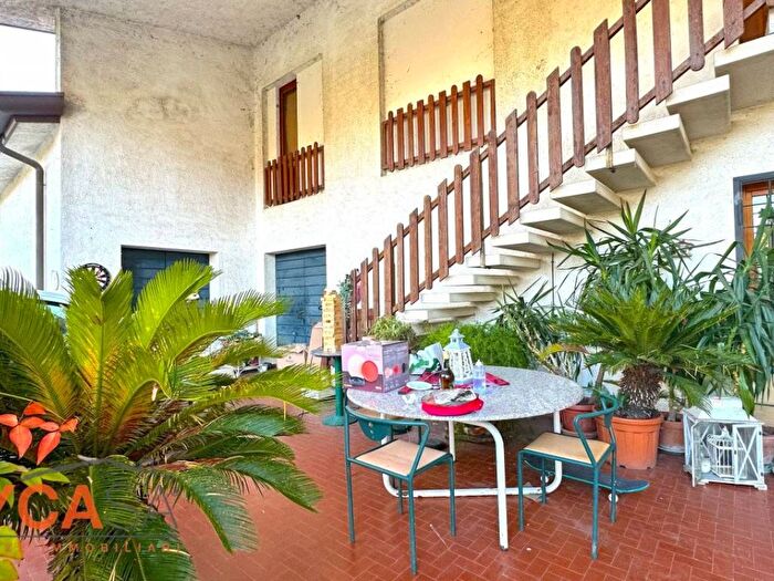 Casa con 6 locali in affitto in Via Montecchia, Montecchia Feriole, Selvazzano Dentro
