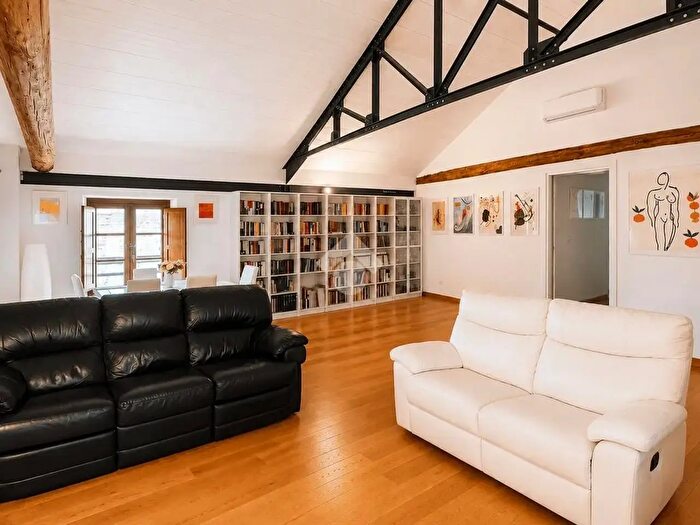 Appartamento con 5 locali in vendita in Via Principe Amedeo, Chieri