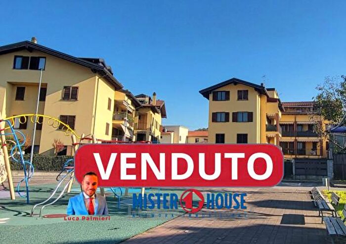 Appartamento trilocale in vendita in Via Santa Margherita, Brugherio