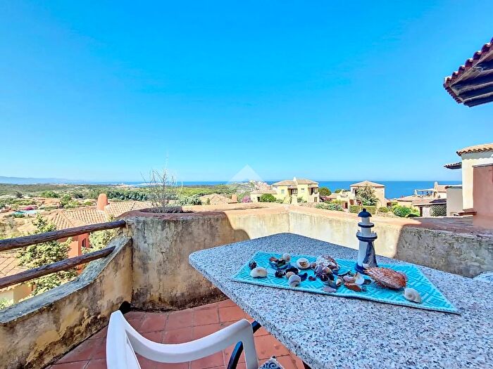 Appartamento bilocale in vendita in Via Canneddi, Trinità dAgultu e Vignola