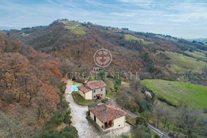Casa con 6 locali in vendita in Citta Di Castello