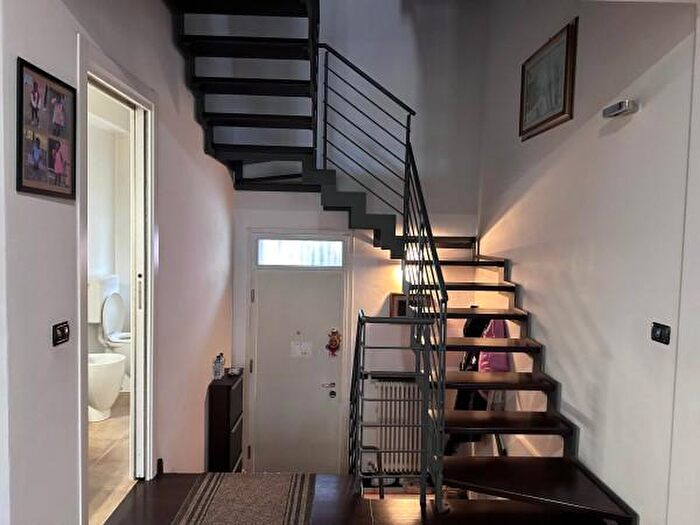 Casa con 5 locali in vendita in Via della Salute, Parma