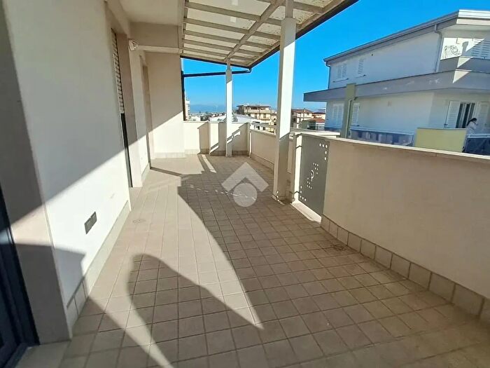 Appartamento quadrilocale in affitto in Via Brindisi, San Marcellino