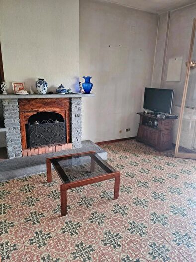 Appartamento con 8 locali in vendita in Massa