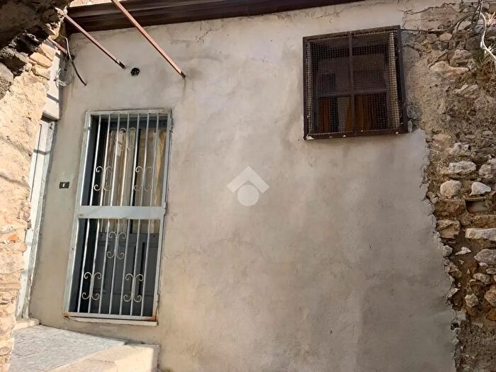 Casa bilocale in vendita in Via Santacroce, Montesarchio