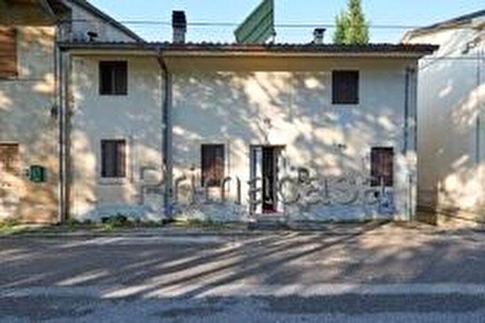 Casa quadrilocale in vendita in Verona