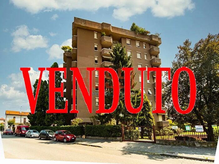 Appartamento monolocale in vendita in Via Sangalli, Monza