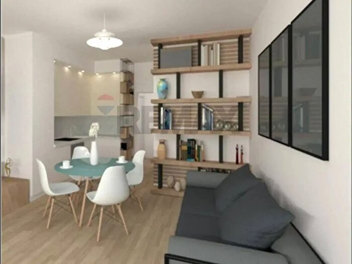 Appartamento trilocale in vendita in Via Cesare Magati, Scandiano
