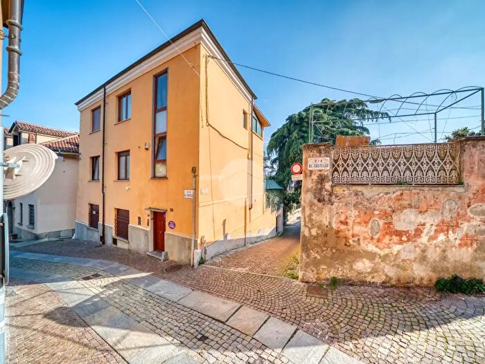 Casa con 10 locali in vendita in Via al Castello, Rivoli