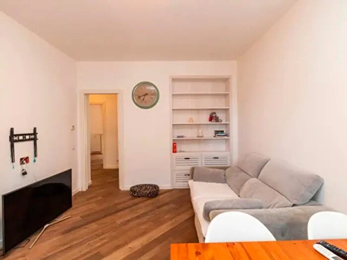 Appartamento trilocale in vendita in Via Enrico da Monza, Monza
