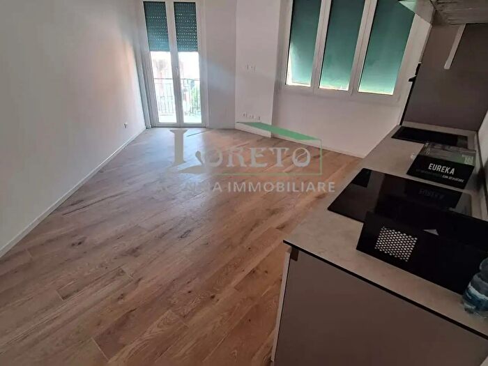 Appartamento trilocale in vendita in Rapallo