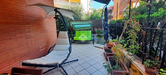 Appartamento trilocale in vendita in Via Salvo dAcquisto, Ladispoli