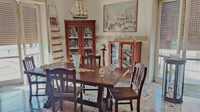 Appartamento trilocale in vendita in Via Michelangelo Buonarroti, San Paolo Bel Sito