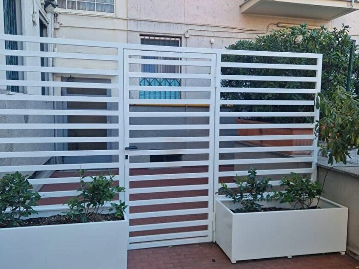 Appartamento quadrilocale in affitto in Via Giovanni Battista Piranesi, Porta Vittoria, Milano