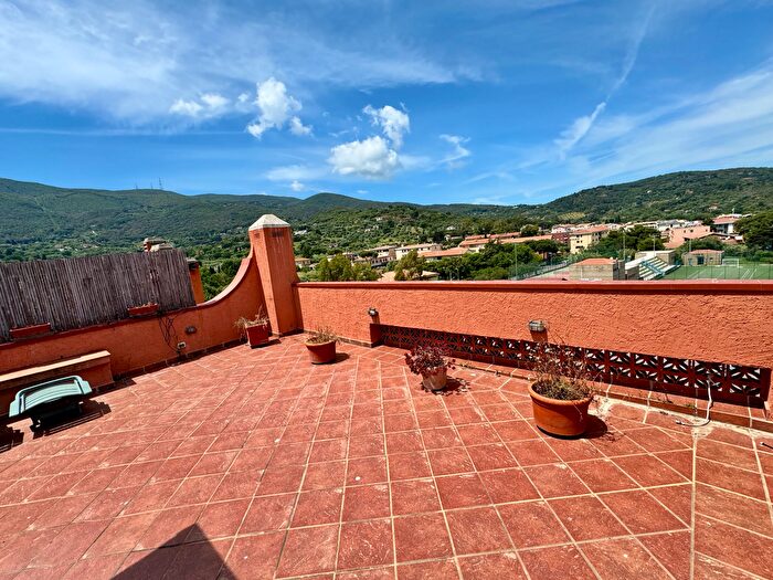 Appartamento trilocale in vendita in Via dei Molini, Monte Argentario