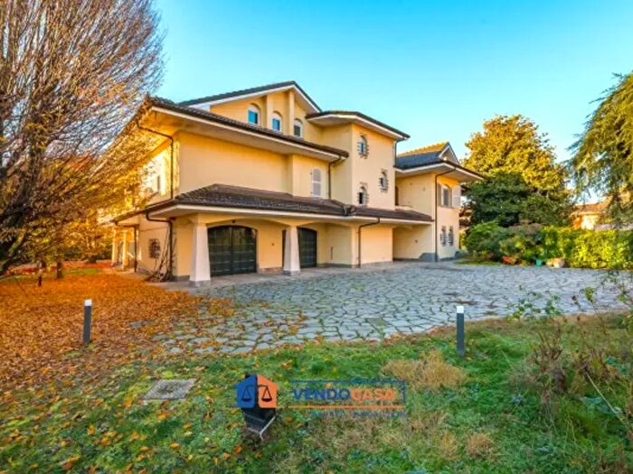 Casa con 6 locali in vendita in Via Santa Maria, Racconigi