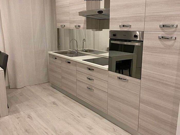 Appartamento bilocale in affitto in Via Enrico Rampinelli, Centro, Ponte San Pietro