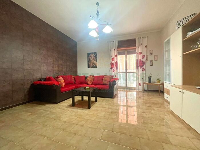 Appartamento quadrilocale in vendita in Via San Giacomo, Pomigliano DArco