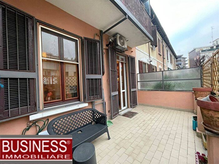 Appartamento bilocale in affitto in Via Privata Moncalvo, Gambara, Milano