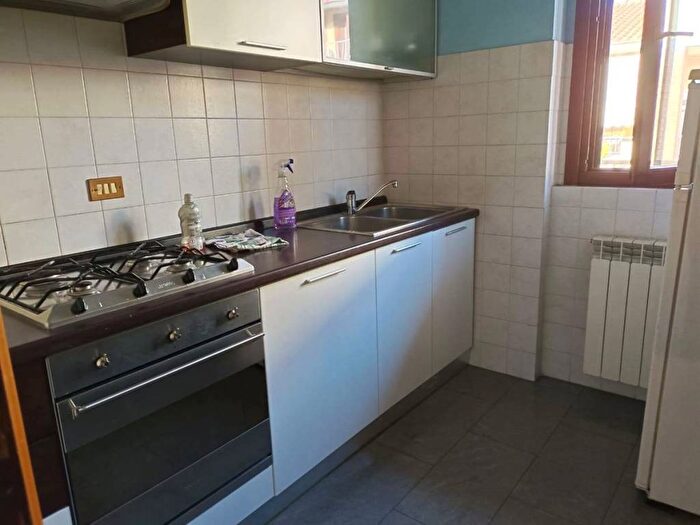 Appartamento trilocale in affitto in Viale Italia, Centro, Cavenago dAdda