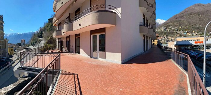 Appartamento trilocale in vendita in Via Paolo Marino, Villadossola