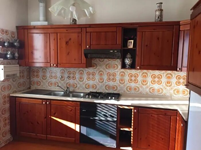 Appartamento quadrilocale in vendita in Via Roma, Zogno