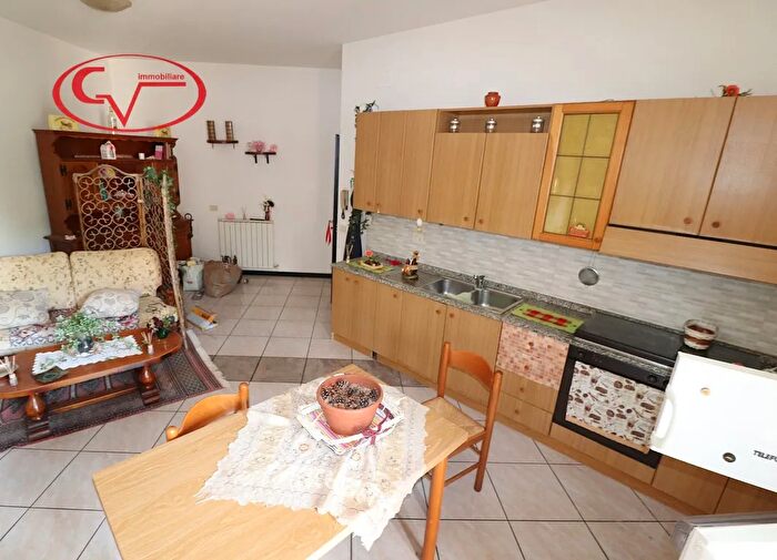 Appartamento quadrilocale in vendita in Via Gorizia, Montevarchi