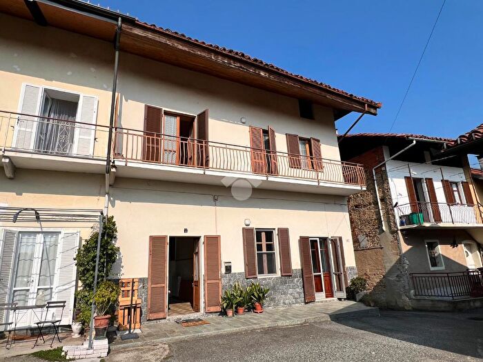 Casa quadrilocale in vendita in Via delle Alpi, Barbania