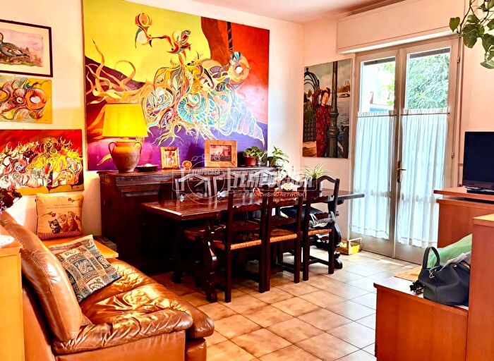 Appartamento trilocale in vendita in Via Marinai dItalia, Sarnico