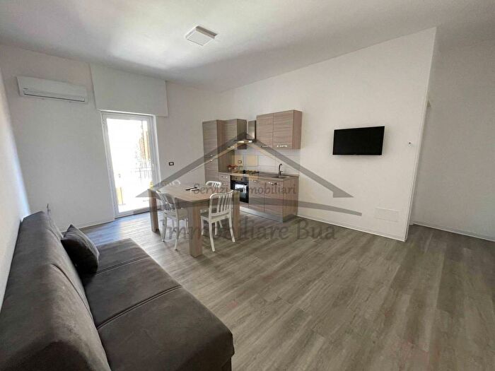 Appartamento bilocale in affitto in Via Trapani, Adrano