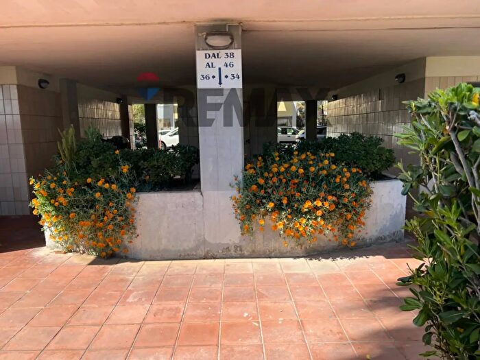 Appartamento con 6 locali in vendita in Via Ugo La Malfa, Sassari