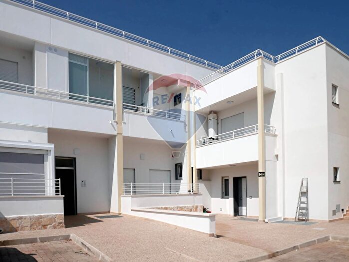 Appartamento trilocale in vendita in Via Alfredo Giovine, Bari