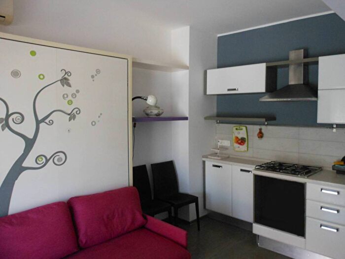Appartamento monolocale in affitto in Via Giuseppe Di Vittorio, Centro, Arese