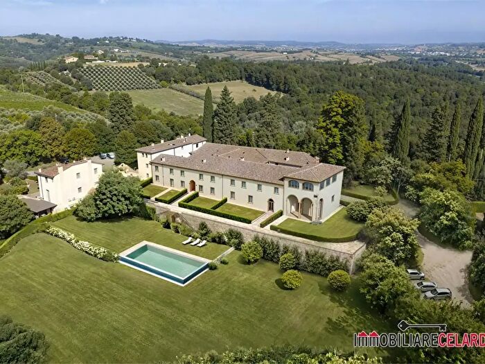 Appartamento trilocale in vendita in Gambassi Terme