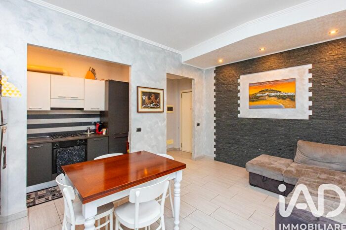 Appartamento trilocale in vendita in Via Aquilea, Busto Arsizio