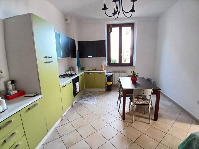 Appartamento trilocale in affitto in Borgo Rodi, Ancona