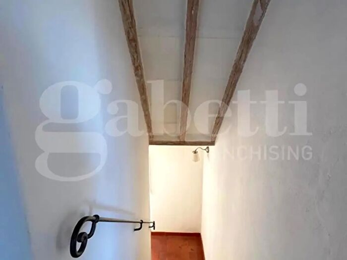 Casa quadrilocale in vendita in Sesto Fiorentino