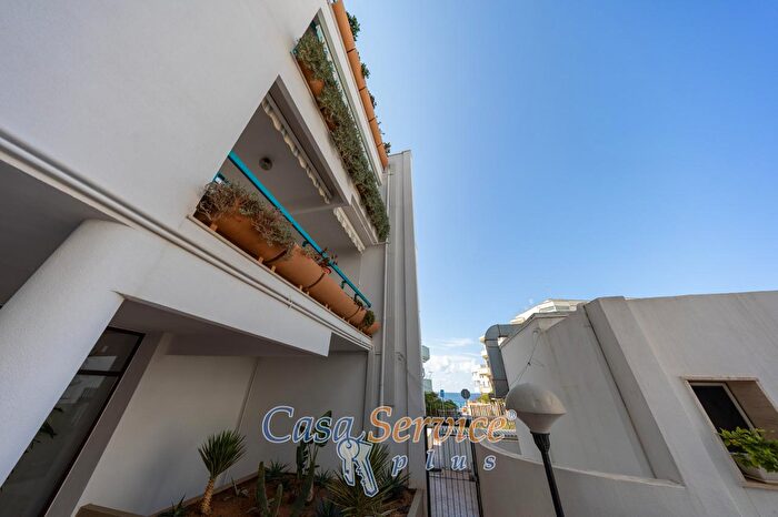 Appartamento con 6 locali in vendita in Via Udine, Gallipoli