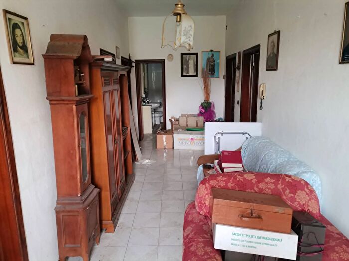 Casa con 10 locali in vendita in Via di Bientina, Santa Maria A Monte