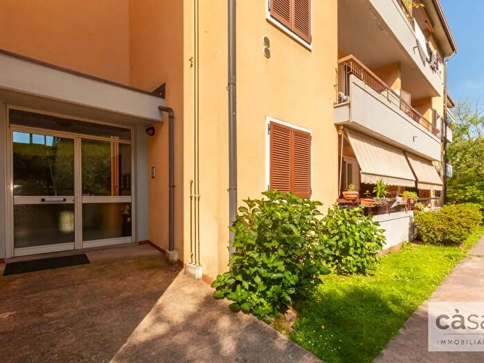 Appartamento trilocale in vendita in Via Otto Marzo, Varese
