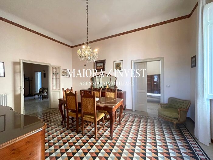 Appartamento con 6 locali in vendita in San Benedetto Del Tronto